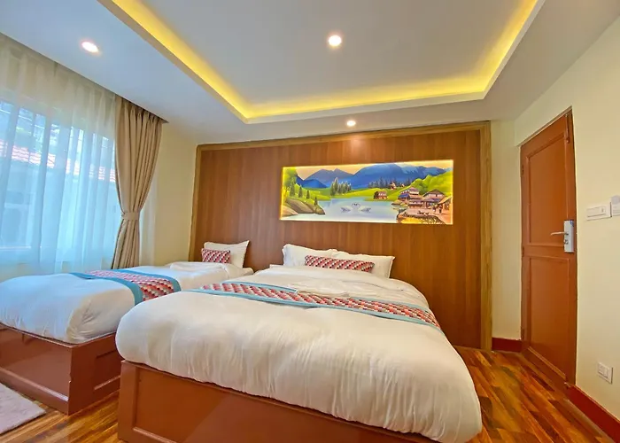 Hotel Himalayan Bts 2*