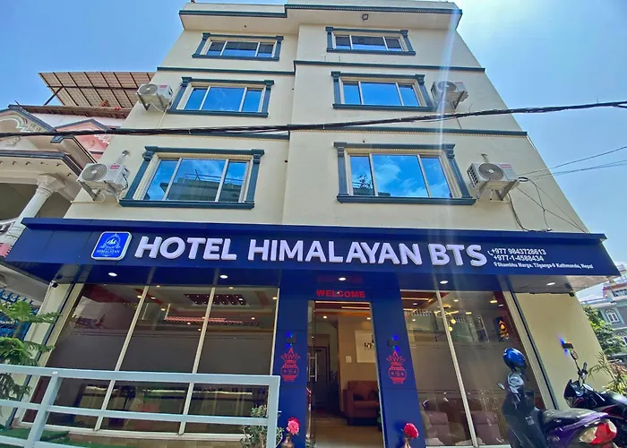 Hotel Himalayan Bts 2*